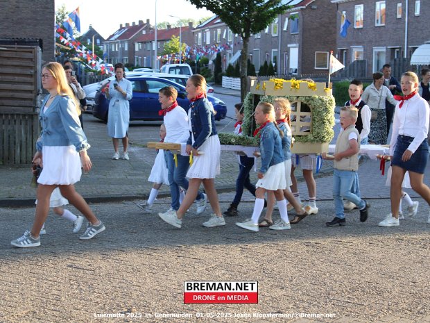 Luiemotte 2025 's morgens