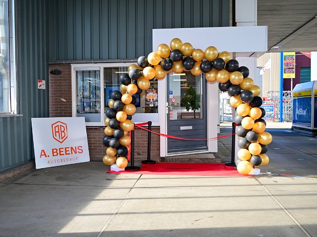 Opening A.Beens Autobedrijf in Genemuiden