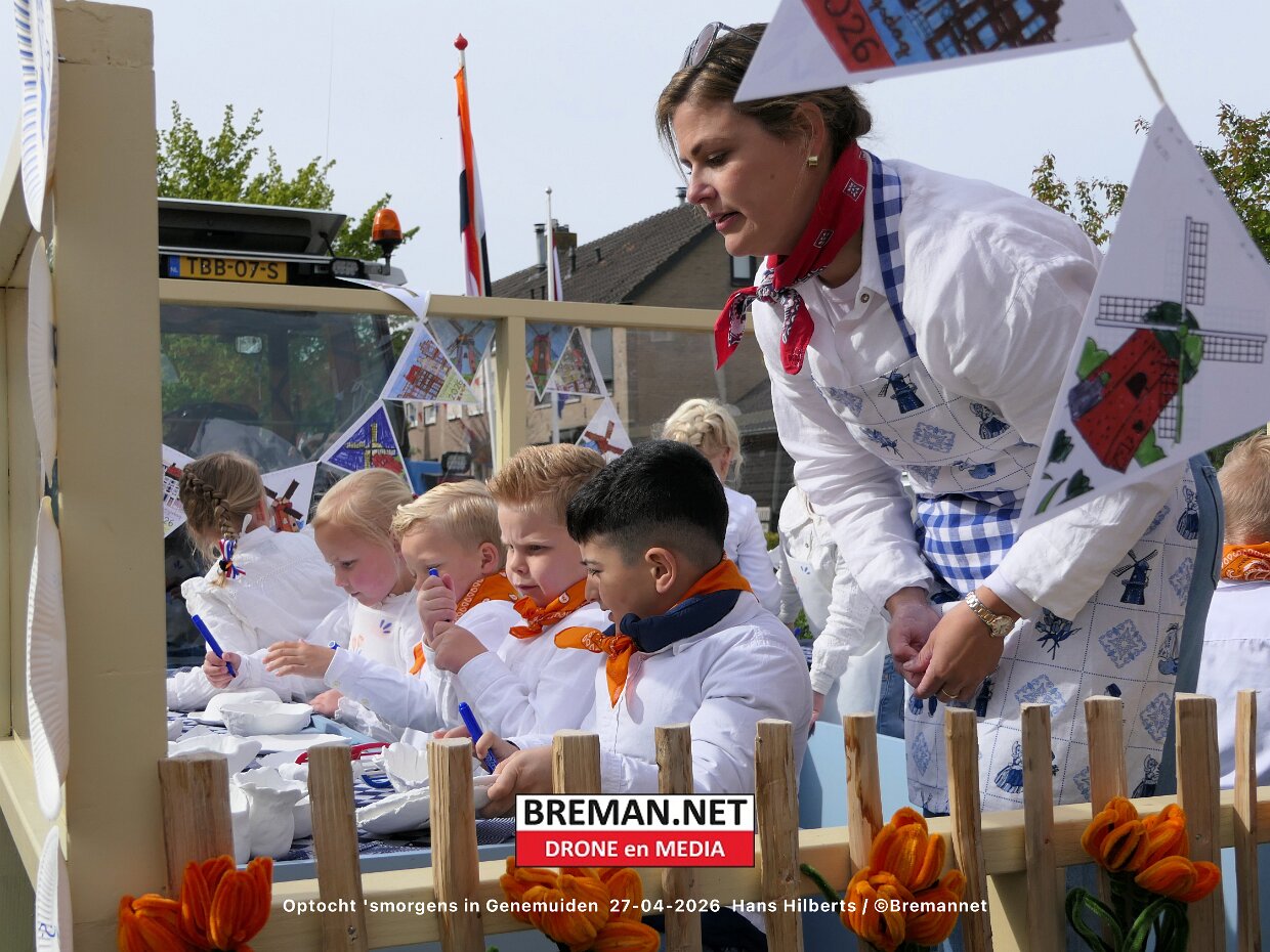 Optocht 's morgen in Genemuiden