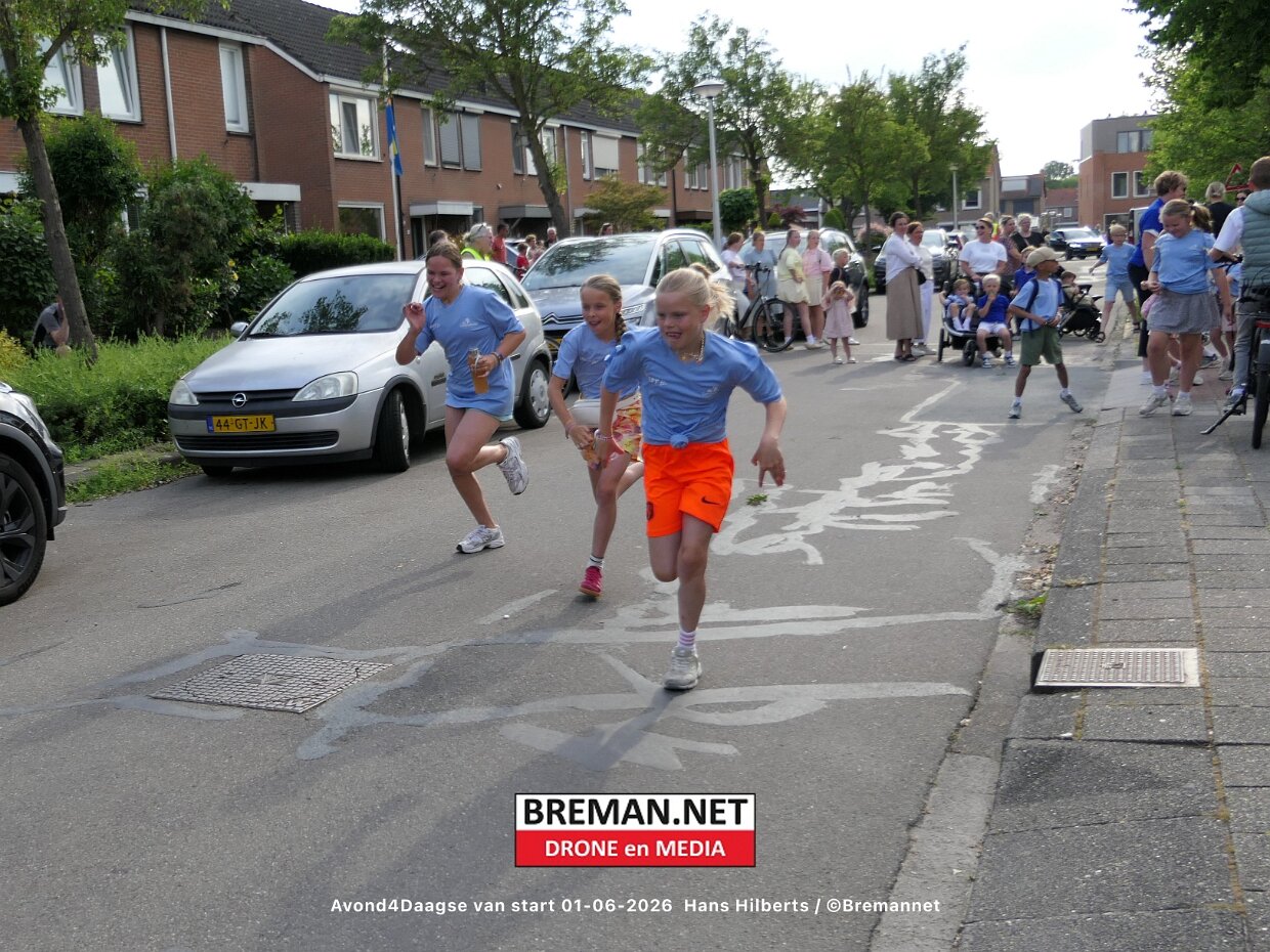 Start Avond4Daagse in Genemuiden